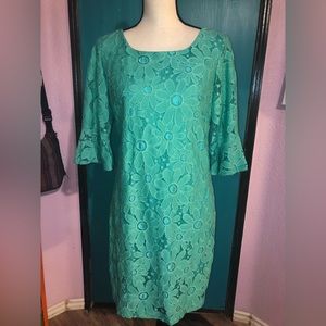 Sandra Darren Floral Lace Shift Dress